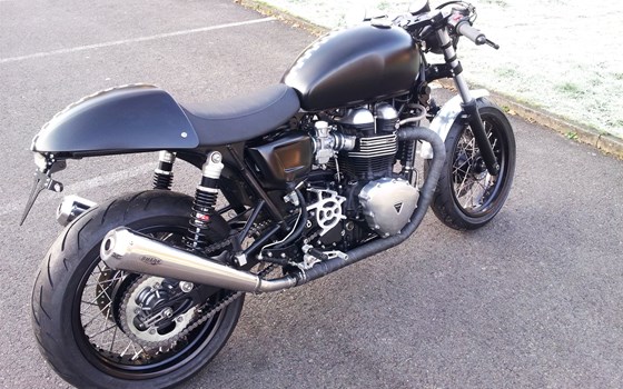 Umgebautes Motorrad Triumph Thruxton von Motorradhaus Löhmer GmbH - Bild 3 Umgebautes Motorrad Triumph Thruxton von Motorradhaus Löhmer GmbH - Bild 3
