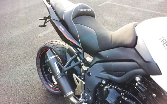 Umgebautes Motorrad Triumph Tiger Sport 1050 von Motorradhaus Löhmer GmbH - Bild 6 Umgebautes Motorrad Triumph Tiger Sport 1050 von Motorradhaus Löhmer GmbH - Bild 6