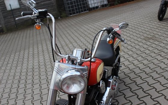 Umgebautes Motorrad Harley-Davidson Softail Heritage Classic FLSTC von Auto-und Motorradhaus Bürstadt GmbH - Bild 4 Umgebautes Motorrad Harley-Davidson Softail Heritage Classic FLSTC von Auto-und Motorradhaus Bürstadt GmbH - Bild 4