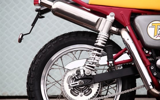 Umgebautes Motorrad Triumph Bonneville von Q-Bike Technik GmbH - Bild 2 Umgebautes Motorrad Triumph Bonneville von Q-Bike Technik GmbH - Bild 2