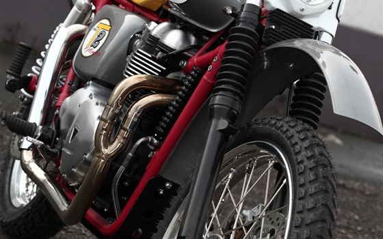 Umgebautes Motorrad Triumph Bonneville von Q-Bike Technik GmbH - Bild 5 Umgebautes Motorrad Triumph Bonneville von Q-Bike Technik GmbH - Bild 5