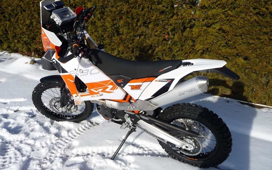 Umgebautes Motorrad KTM 690 Enduro R von Bräuer Motorradsport KG - Bild 9 Umgebautes Motorrad KTM 690 Enduro R von Bräuer Motorradsport KG - Bild 9