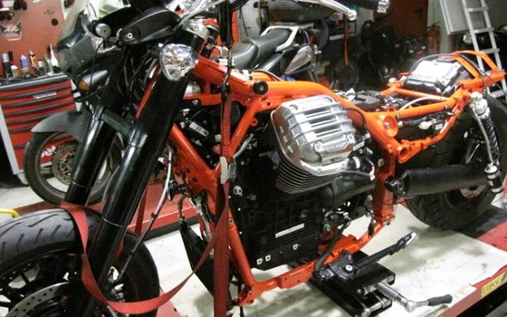 Umgebautes Motorrad Moto Guzzi California 1400 Custom von HK-Technik Kemeter OG - Bild 1 Umgebautes Motorrad Moto Guzzi California 1400 Custom von HK-Technik Kemeter OG - Bild 1