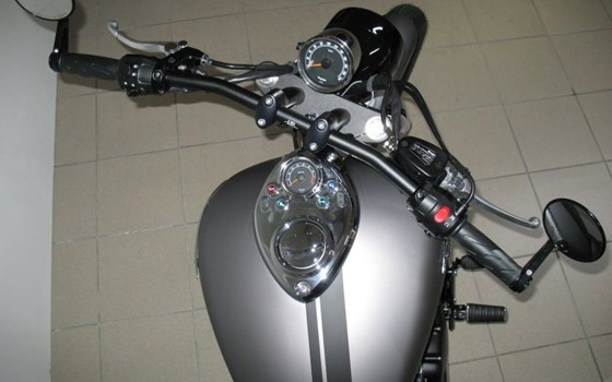 Umgebautes Motorrad Triumph Speedmaster von Becker-Tiemann Motorrad GmbH & Co. KG - Bild 3 Umgebautes Motorrad Triumph Speedmaster von Becker-Tiemann Motorrad GmbH & Co. KG - Bild 3