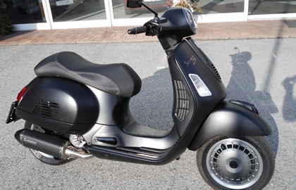 Vespa GTS 300 i.e. Super Sport Custom Bike Vespa GTS 300 i.e. Super Sport Custom Bike