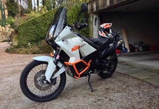 KTM 990 Adventure KTM 990 Adventure