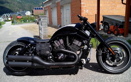 Umgebautes Motorrad Harley-Davidson Night Rod Special VRSCDX von repsol178 - Bild 1 Umgebautes Motorrad Harley-Davidson Night Rod Special VRSCDX von repsol178 - Bild 1