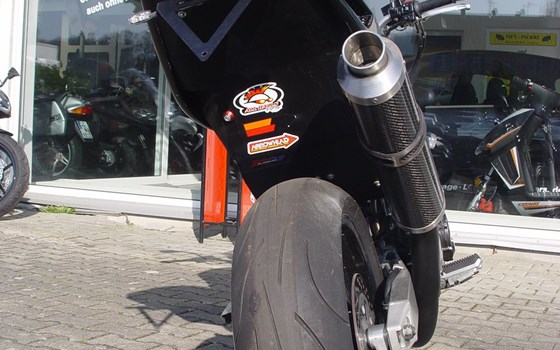 Umgebautes Motorrad Suzuki Bandit 1200 von UGT-Bikes - Bild 6 Umgebautes Motorrad Suzuki Bandit 1200 von UGT-Bikes - Bild 6