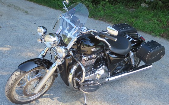 Umgebautes Motorrad Triumph Thunderbird von Ganscho1 - Bild 2 Umgebautes Motorrad Triumph Thunderbird von Ganscho1 - Bild 2