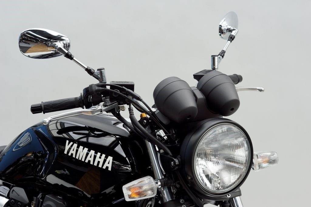 Umbgebautes Motorrad Yamaha XJR 1300