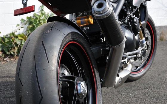 Umgebautes Motorrad Triumph Speed Triple R von Motorrad Reinhardt GmbH - Bild 7 Umgebautes Motorrad Triumph Speed Triple R von Motorrad Reinhardt GmbH - Bild 7