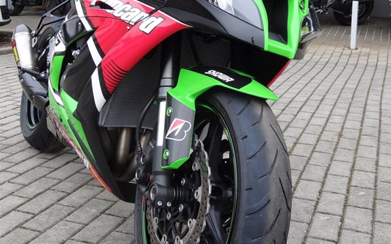 Umgebautes Motorrad Kawasaki Ninja ZX-10R von MSG Moto-Shop-Gera TEAM BAUCH OHG - Bild 3 Umgebautes Motorrad Kawasaki Ninja ZX-10R von MSG Moto-Shop-Gera TEAM BAUCH OHG - Bild 3