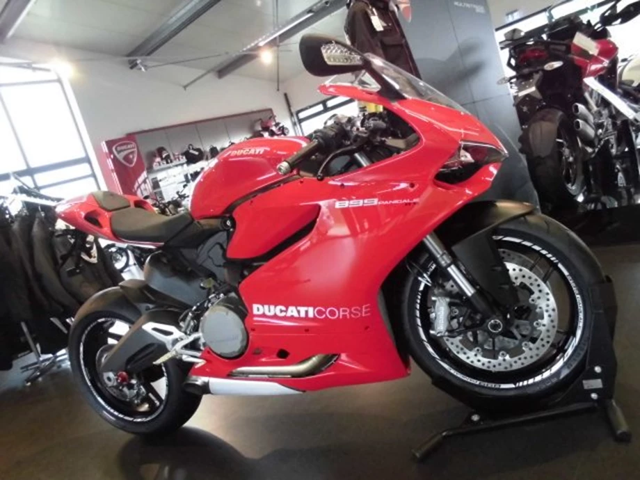 Umbgebautes Motorrad Ducati 899 Panigale Bild 1: Umbgebautes Motorrad Ducati 899 Panigale