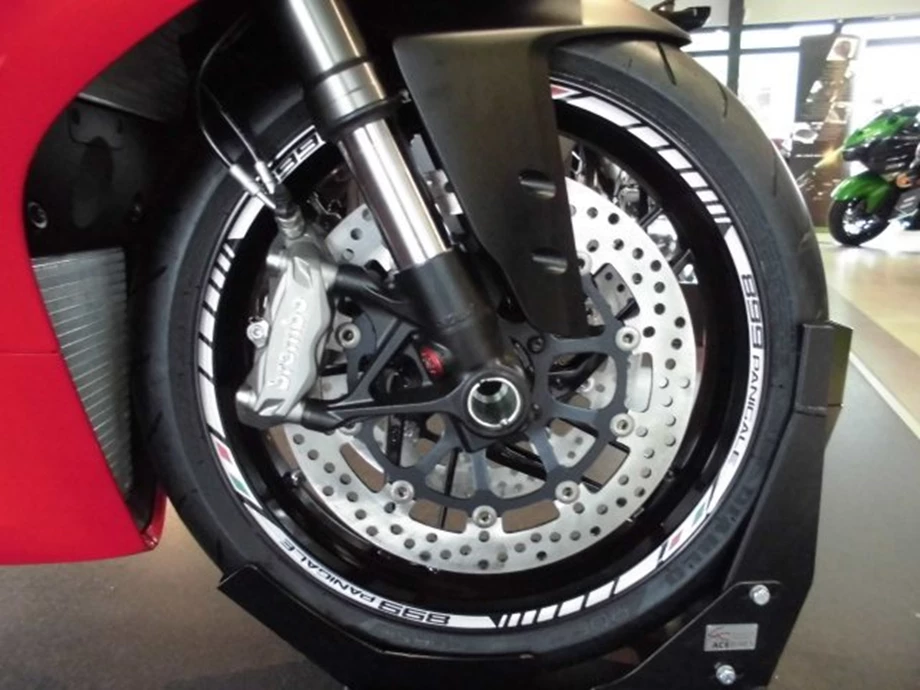 Umbgebautes Motorrad Ducati 899 Panigale Bild 3: Umbgebautes Motorrad Ducati 899 Panigale