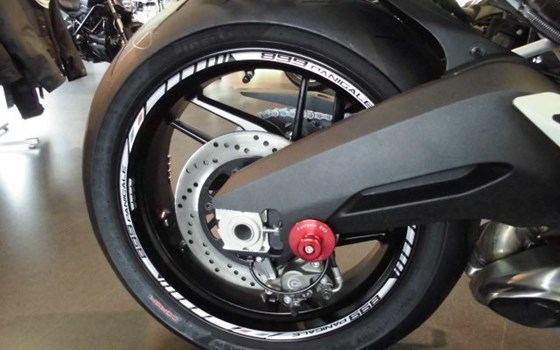 Umgebautes Motorrad Ducati 899 Panigale von Team Wahlers GmbH - Bild 4 Umgebautes Motorrad Ducati 899 Panigale von Team Wahlers GmbH - Bild 4