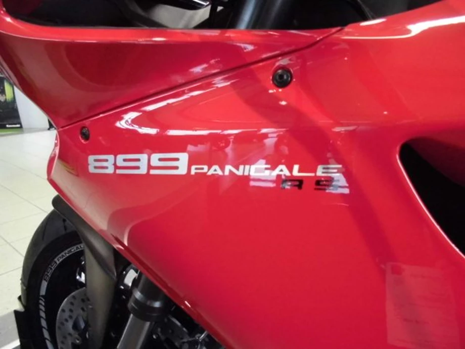 Umbgebautes Motorrad Ducati 899 Panigale Bild 9: Umbgebautes Motorrad Ducati 899 Panigale