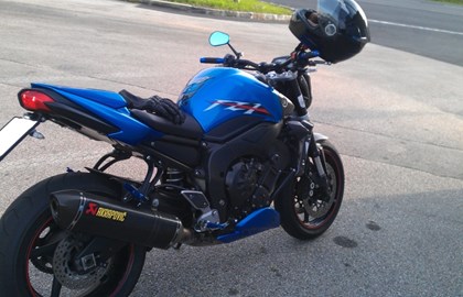 Yamaha FZ1 Custom Bike