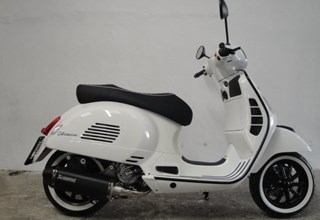 Vespa GTS 125 ie Super Vespa GTS 125 ie Super
