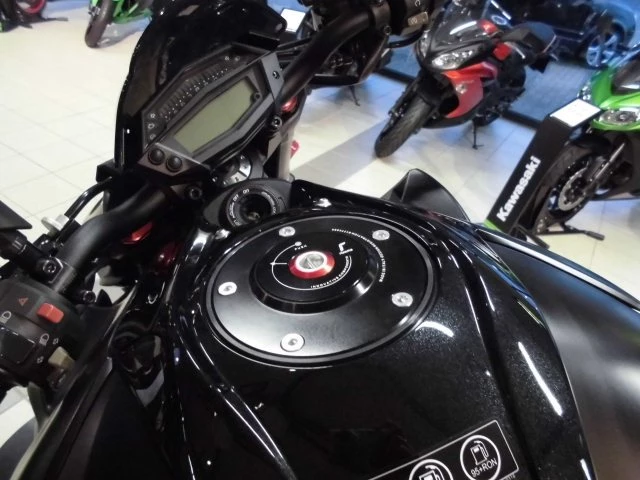 Umbgebautes Motorrad Kawasaki Z1000 Bild 2: Umbgebautes Motorrad Kawasaki Z1000