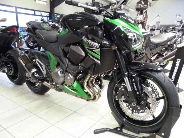 Umbgebautes Motorrad Kawasaki Z 800 Bild 1: Umbgebautes Motorrad Kawasaki Z 800