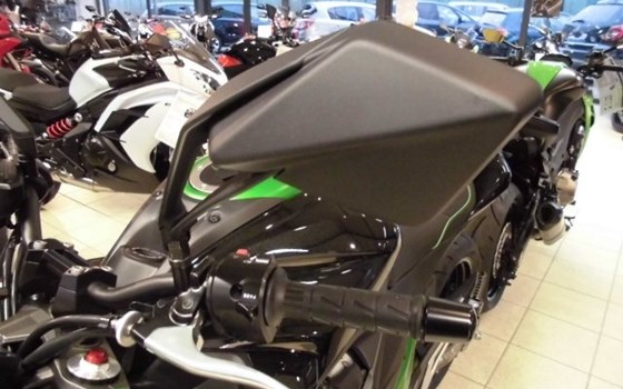Umgebautes Motorrad Kawasaki Z 800 von Team Wahlers GmbH - Bild 4 Umgebautes Motorrad Kawasaki Z 800 von Team Wahlers GmbH - Bild 4