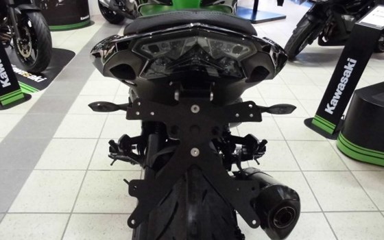 Umgebautes Motorrad Kawasaki Z 800 von Team Wahlers GmbH - Bild 7 Umgebautes Motorrad Kawasaki Z 800 von Team Wahlers GmbH - Bild 7