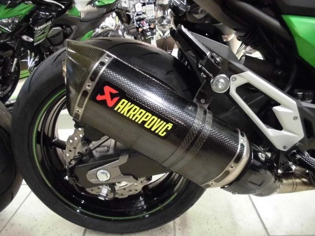 Umbgebautes Motorrad Kawasaki Z 800 Bild 9: Umbgebautes Motorrad Kawasaki Z 800