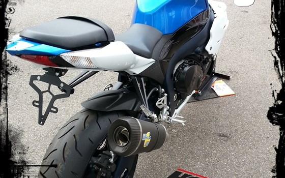 Umgebautes Motorrad Suzuki GSX-R 1000 von Moto Studio Thomas Holtz - Bild 4 Umgebautes Motorrad Suzuki GSX-R 1000 von Moto Studio Thomas Holtz - Bild 4