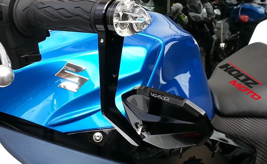 Umbgebautes Motorrad Suzuki GSX-R 1000 Bild 6: Umbgebautes Motorrad Suzuki GSX-R 1000