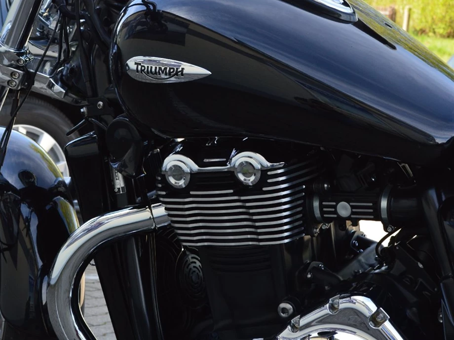 Umbgebautes Motorrad Triumph Thunderbird Bild 4: Umbgebautes Motorrad Triumph Thunderbird