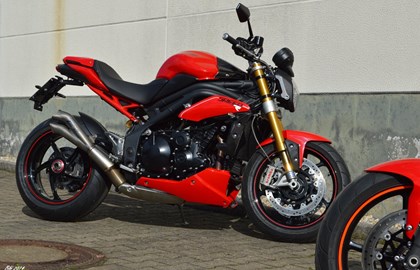 Triumph Speed Triple 1050 Custom Bike Triumph Speed Triple 1050 Custom Bike