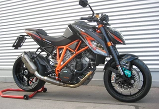 KTM 1290 Super Duke R KTM 1290 Super Duke R