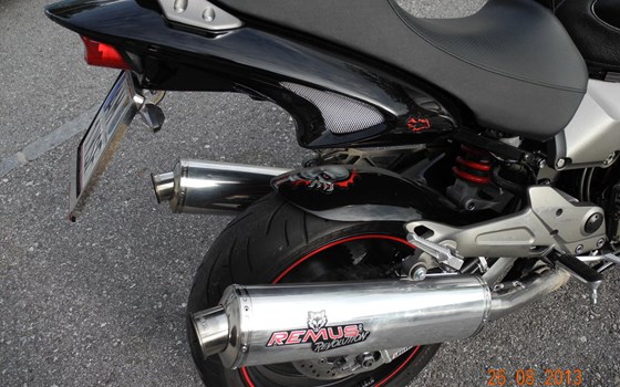 Umgebautes Motorrad Honda X11 von danb - Bild 3 Umgebautes Motorrad Honda X11 von danb - Bild 3