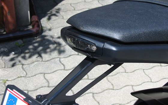Umgebautes Motorrad Yamaha MT-09 von GSN Motorraeder - Bild 8 Umgebautes Motorrad Yamaha MT-09 von GSN Motorraeder - Bild 8