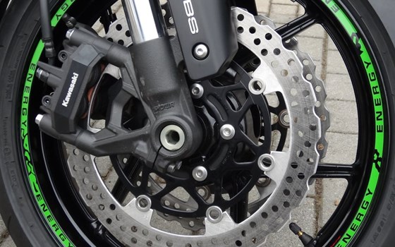 Umgebautes Motorrad Kawasaki Z1000 von MSG Moto-Shop-Gera TEAM BAUCH OHG - Bild 4 Umgebautes Motorrad Kawasaki Z1000 von MSG Moto-Shop-Gera TEAM BAUCH OHG - Bild 4