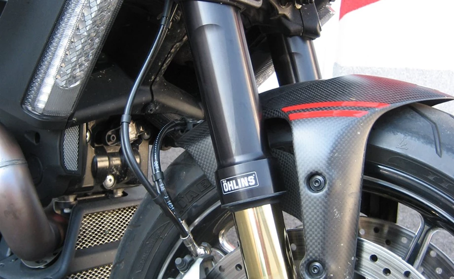 Umbgebautes Motorrad Ducati Diavel Carbon Bild 2: Umbgebautes Motorrad Ducati Diavel Carbon