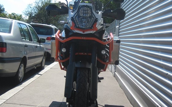 Umgebautes Motorrad KTM 1190 Adventure R von IL MOTO  Motorradhandel und Reparaturwerkstätte GesmbH - Bild 3 Umgebautes Motorrad KTM 1190 Adventure R von IL MOTO  Motorradhandel und Reparaturwerkstätte GesmbH - Bild 3