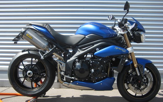 Umgebautes Motorrad Triumph Speed Triple 1050 von IL MOTO  Motorradhandel und Reparaturwerkstätte GesmbH - Bild 1 Umgebautes Motorrad Triumph Speed Triple 1050 von IL MOTO  Motorradhandel und Reparaturwerkstätte GesmbH - Bild 1