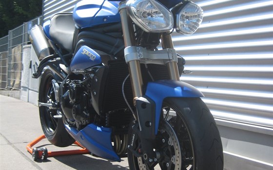 Umgebautes Motorrad Triumph Speed Triple 1050 von IL MOTO  Motorradhandel und Reparaturwerkstätte GesmbH - Bild 2 Umgebautes Motorrad Triumph Speed Triple 1050 von IL MOTO  Motorradhandel und Reparaturwerkstätte GesmbH - Bild 2