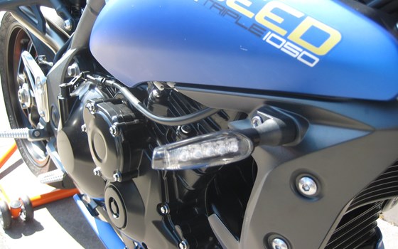 Umgebautes Motorrad Triumph Speed Triple 1050 von IL MOTO  Motorradhandel und Reparaturwerkstätte GesmbH - Bild 9 Umgebautes Motorrad Triumph Speed Triple 1050 von IL MOTO  Motorradhandel und Reparaturwerkstätte GesmbH - Bild 9