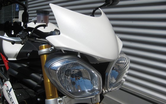 Umgebautes Motorrad Triumph Speed Triple R von IL MOTO  Motorradhandel und Reparaturwerkstätte GesmbH - Bild 10 Umgebautes Motorrad Triumph Speed Triple R von IL MOTO  Motorradhandel und Reparaturwerkstätte GesmbH - Bild 10