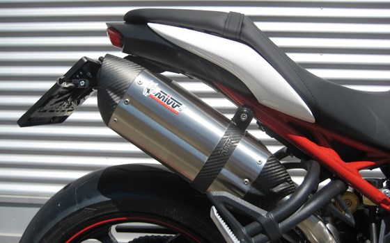 Umgebautes Motorrad Triumph Speed Triple R von IL MOTO  Motorradhandel und Reparaturwerkstätte GesmbH - Bild 8 Umgebautes Motorrad Triumph Speed Triple R von IL MOTO  Motorradhandel und Reparaturwerkstätte GesmbH - Bild 8