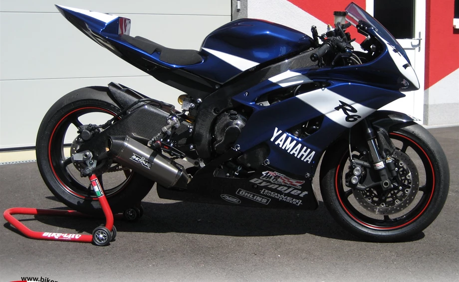 Umbgebautes Motorrad Yamaha YZF-R6 Bild 3: Umbgebautes Motorrad Yamaha YZF-R6