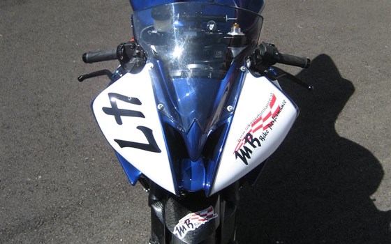 Umgebautes Motorrad Yamaha YZF-R6 von Kevin Auer Bike Performance GmbH - Bild 5 Umgebautes Motorrad Yamaha YZF-R6 von Kevin Auer Bike Performance GmbH - Bild 5