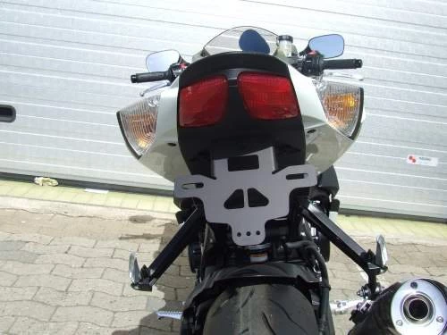 Umbgebautes Motorrad Suzuki GSX-R 600 Bild 5: Umbgebautes Motorrad Suzuki GSX-R 600