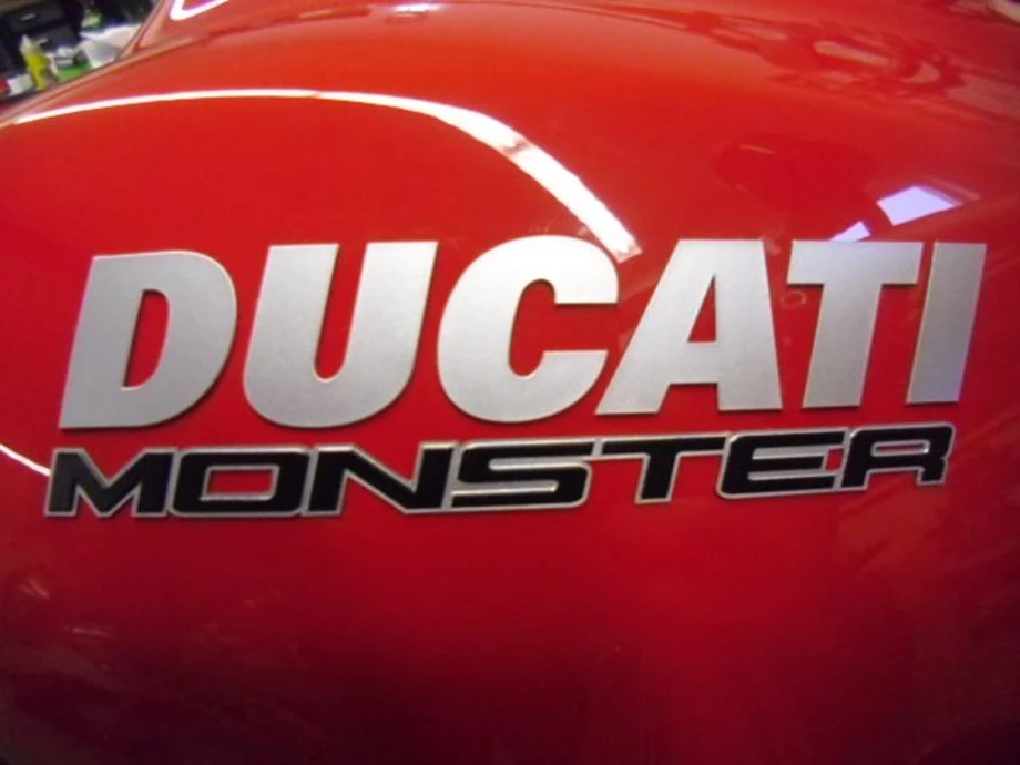 Umbgebautes Motorrad Ducati Monster 1200 S Bild 4: Umbgebautes Motorrad Ducati Monster 1200 S