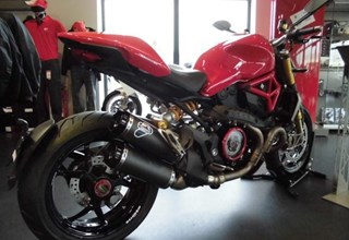 Ducati Monster 1200 S