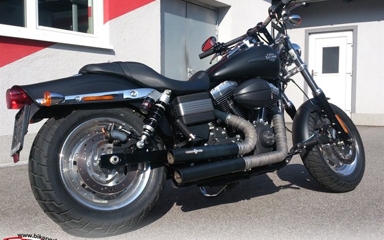 Umgebautes Motorrad Harley-Davidson Dyna Fat Bob FXDF von Kevin Auer Bike Performance GmbH - Bild 3 Umgebautes Motorrad Harley-Davidson Dyna Fat Bob FXDF von Kevin Auer Bike Performance GmbH - Bild 3