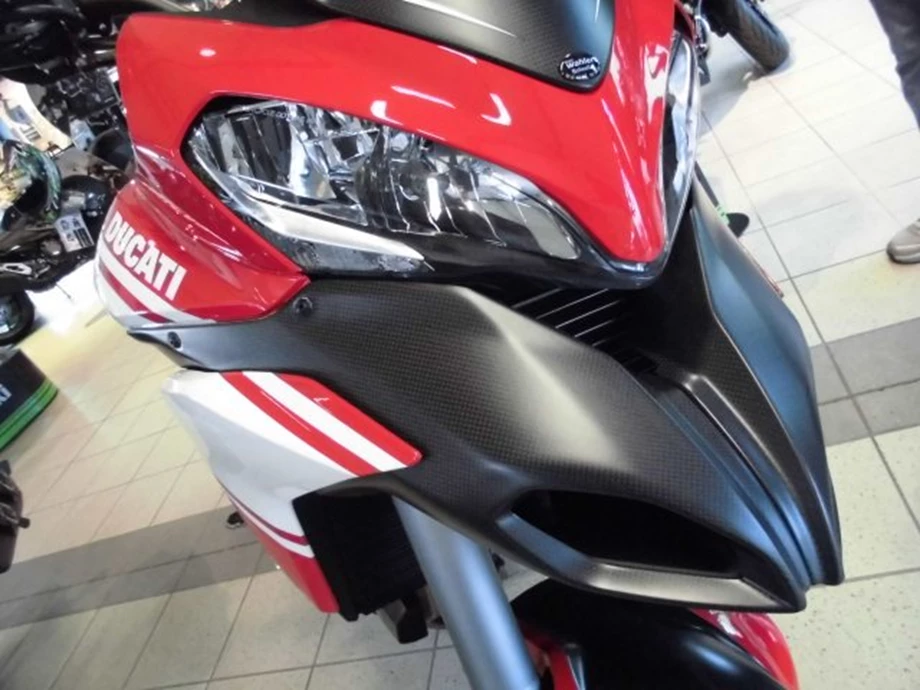 Umbgebautes Motorrad Ducati Multistrada 1200 Bild 2: Umbgebautes Motorrad Ducati Multistrada 1200