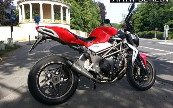 Umgebautes Motorrad MV Agusta Brutale 990 R von A.T.T.-Tiedemann-Motorräder e.Kfm - Bild 1 Umgebautes Motorrad MV Agusta Brutale 990 R von A.T.T.-Tiedemann-Motorräder e.Kfm - Bild 1
